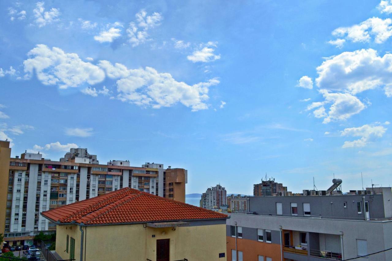 Apartment Anna Split With Parking Екстериор снимка